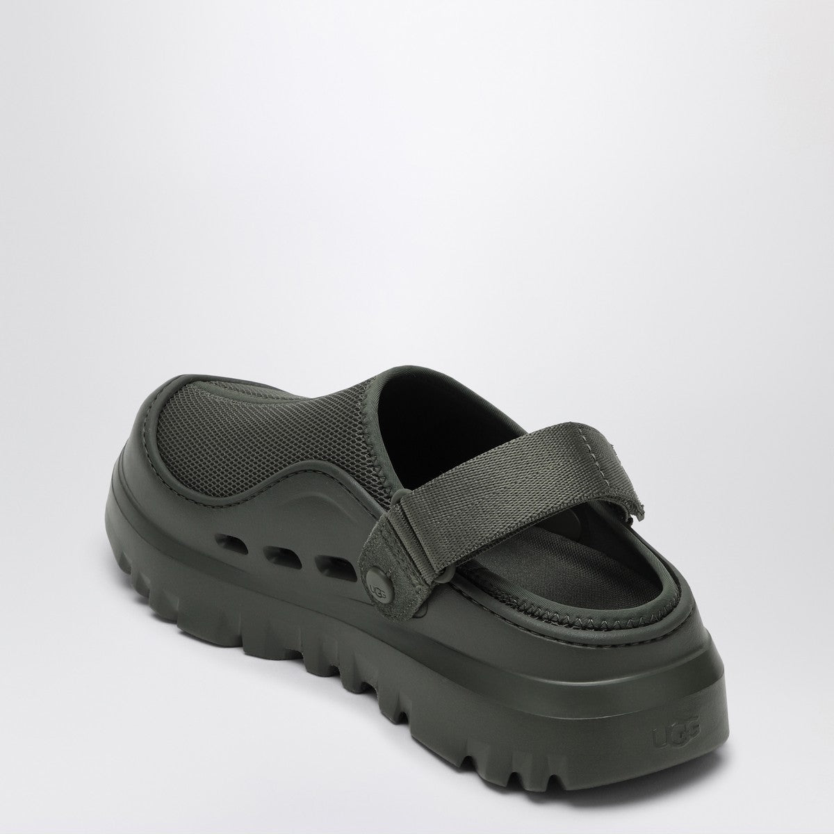 UGG PeakMod sabots in Woodland Green