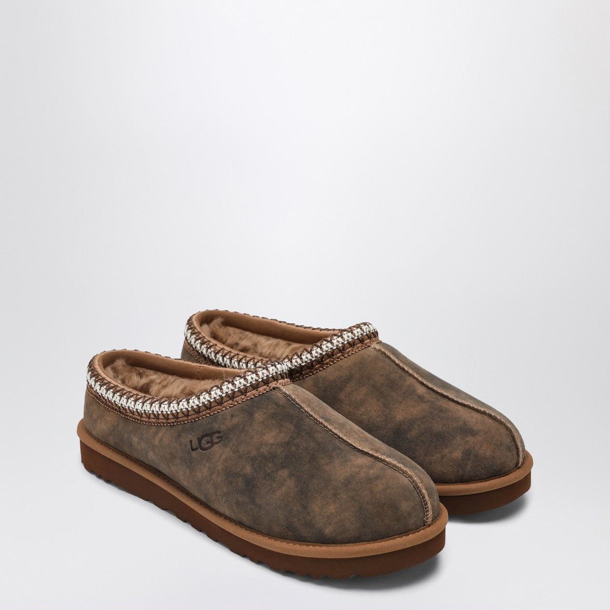 UGG Ciabatta Tasman Baxter color chestnut