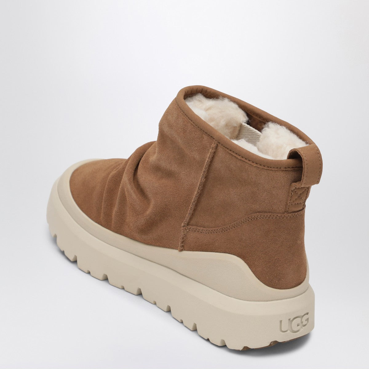 UGG Heritage Utility Mini boots color chestnut