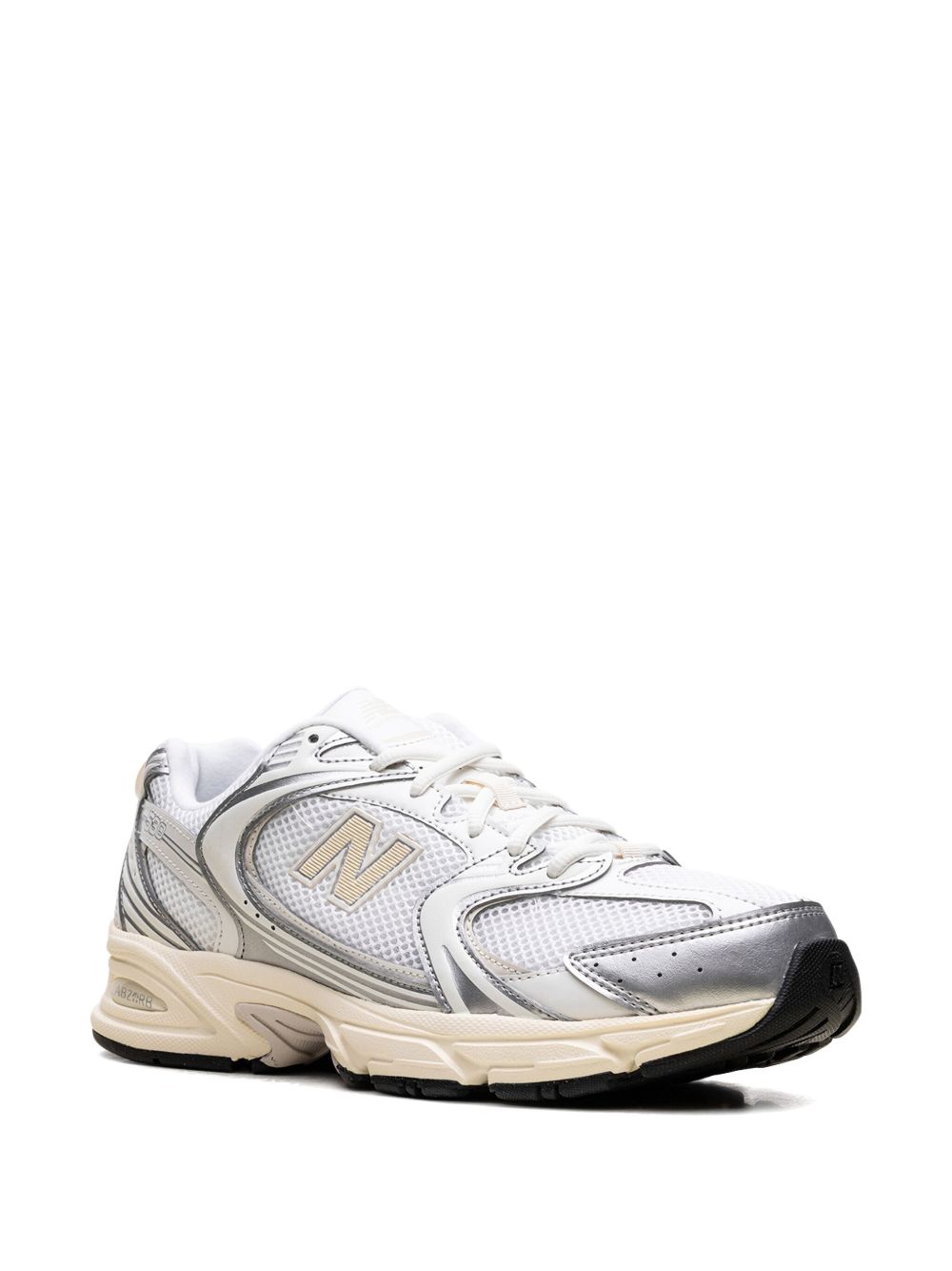 New Balance 530 trainers