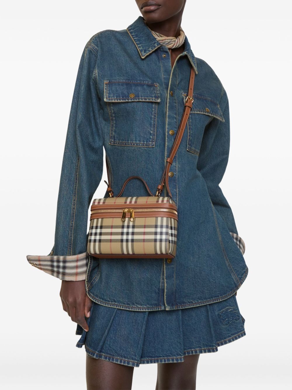 Burberry Bags.. Beige