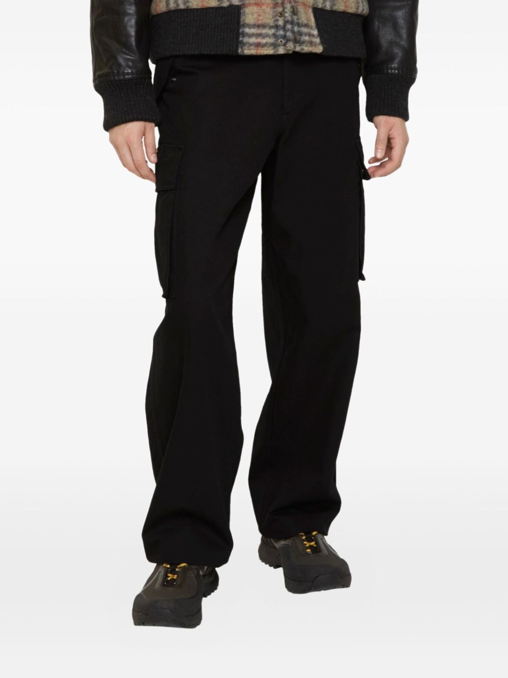 Burberry V-buckle button fastening several pockets Cotton cargo trousers