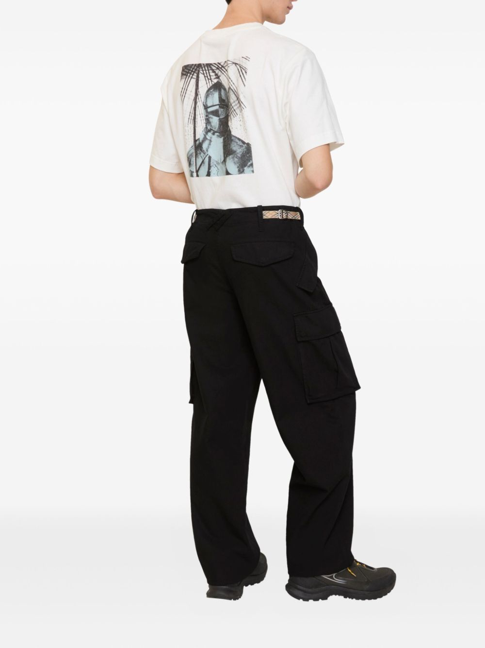 Burberry V-buckle button fastening several pockets Cotton cargo trousers