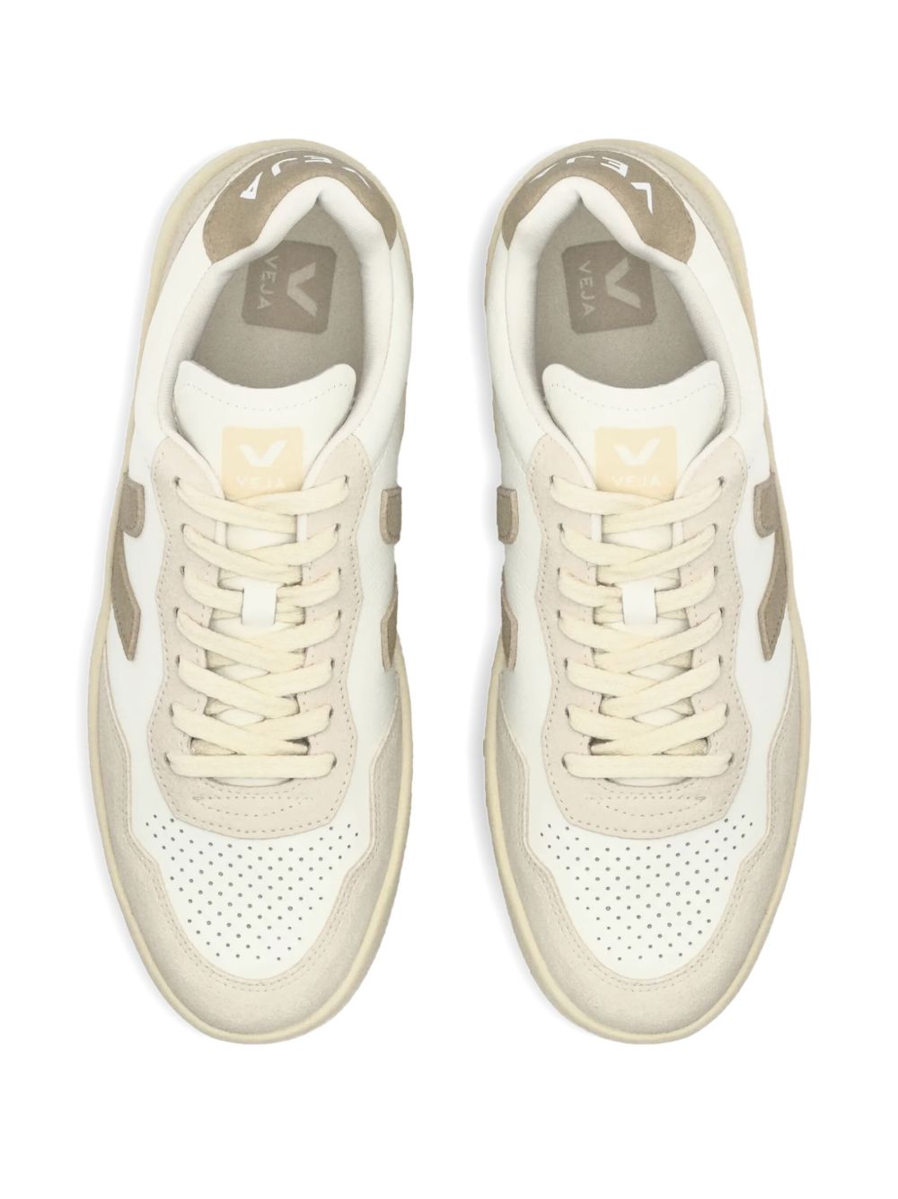 Veja Sneakers Beige