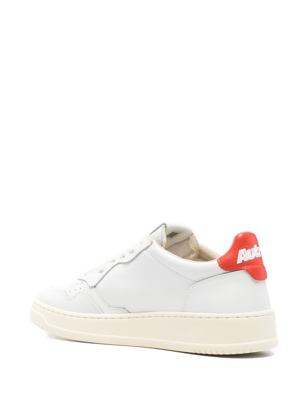 Autry Medalist Low Leather Sneakers