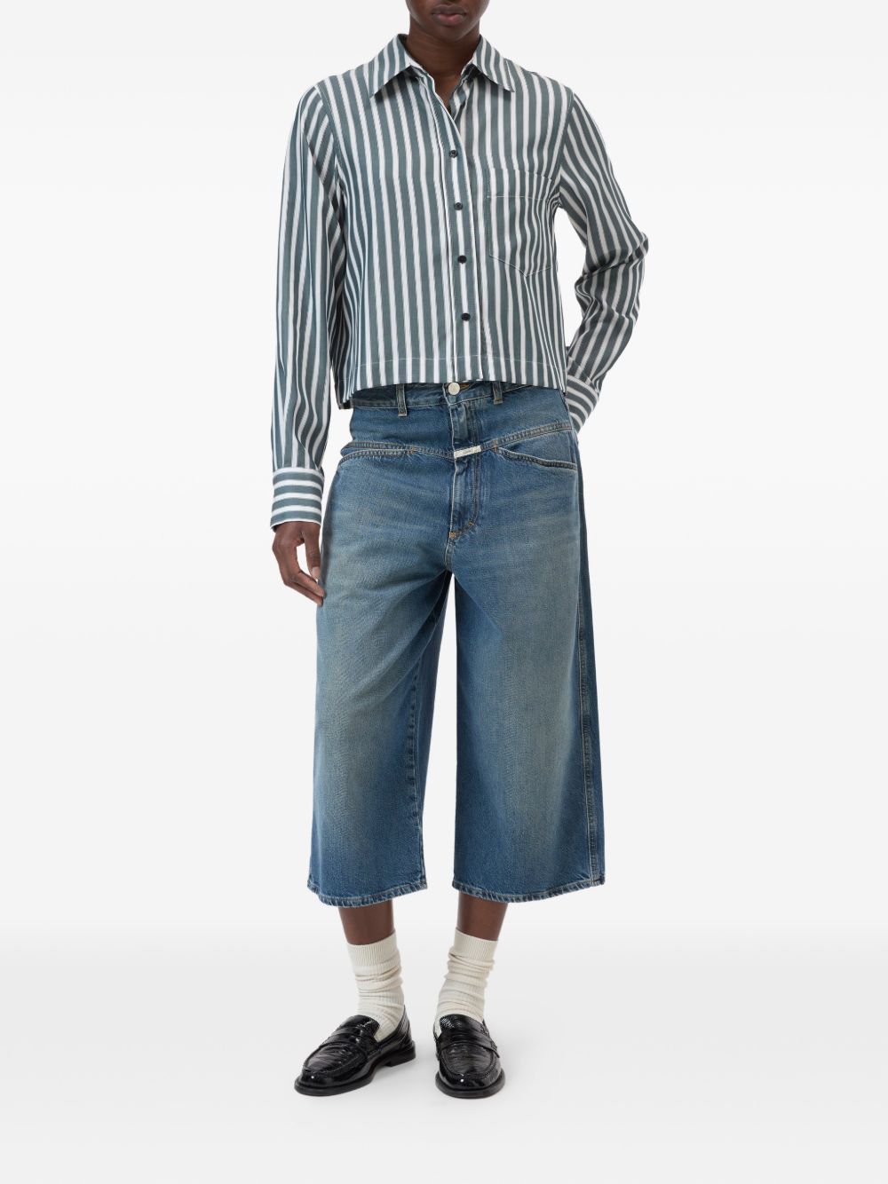 Closed Cropped shirt