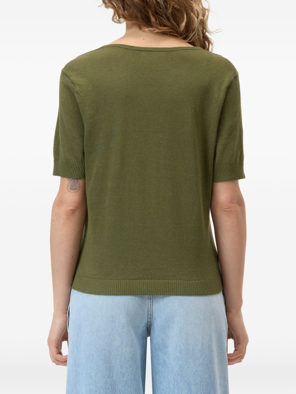 Closed V-neck short sleeves Linen and cotton v-necked sweater