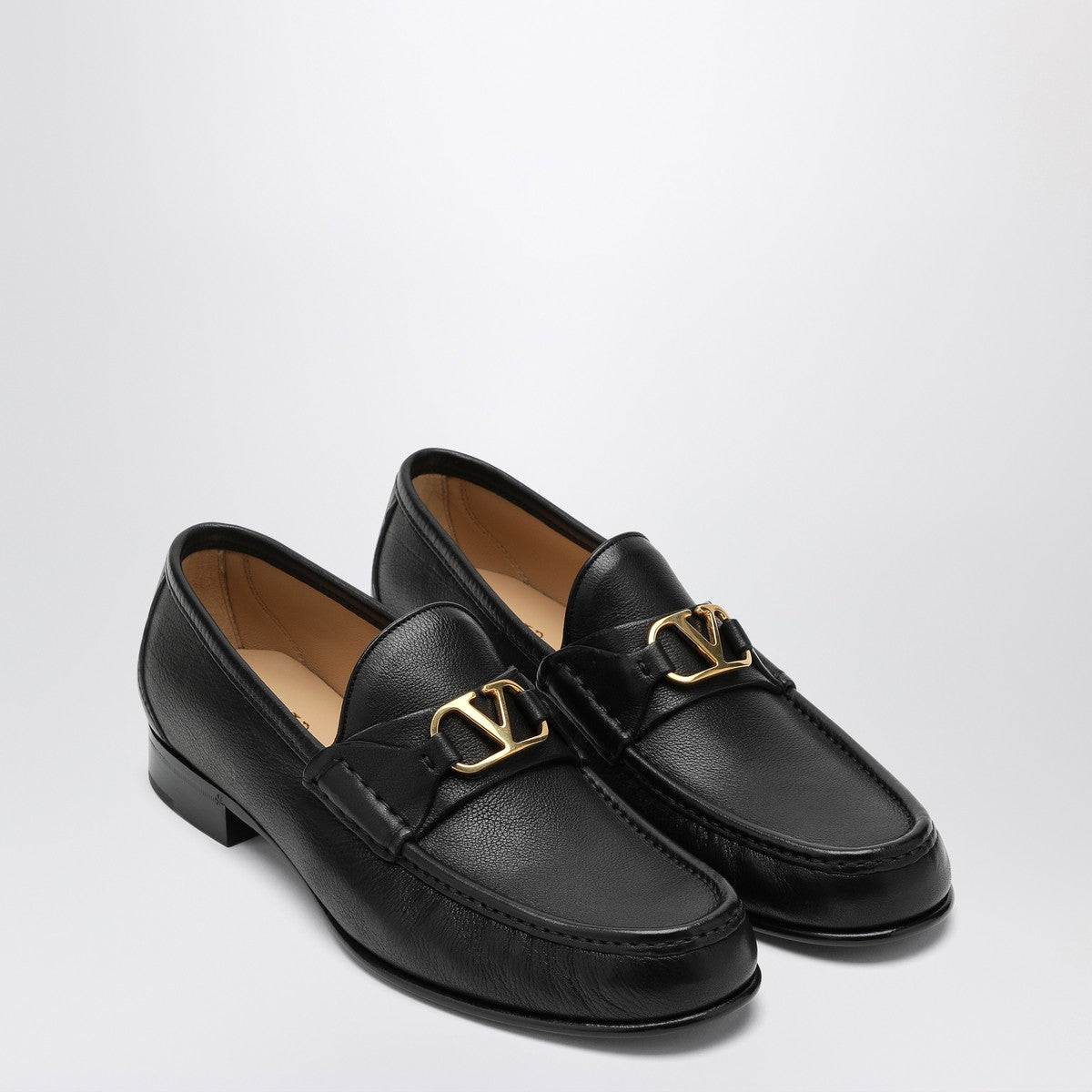Valentino Garavani VLogo Signature black loafer
