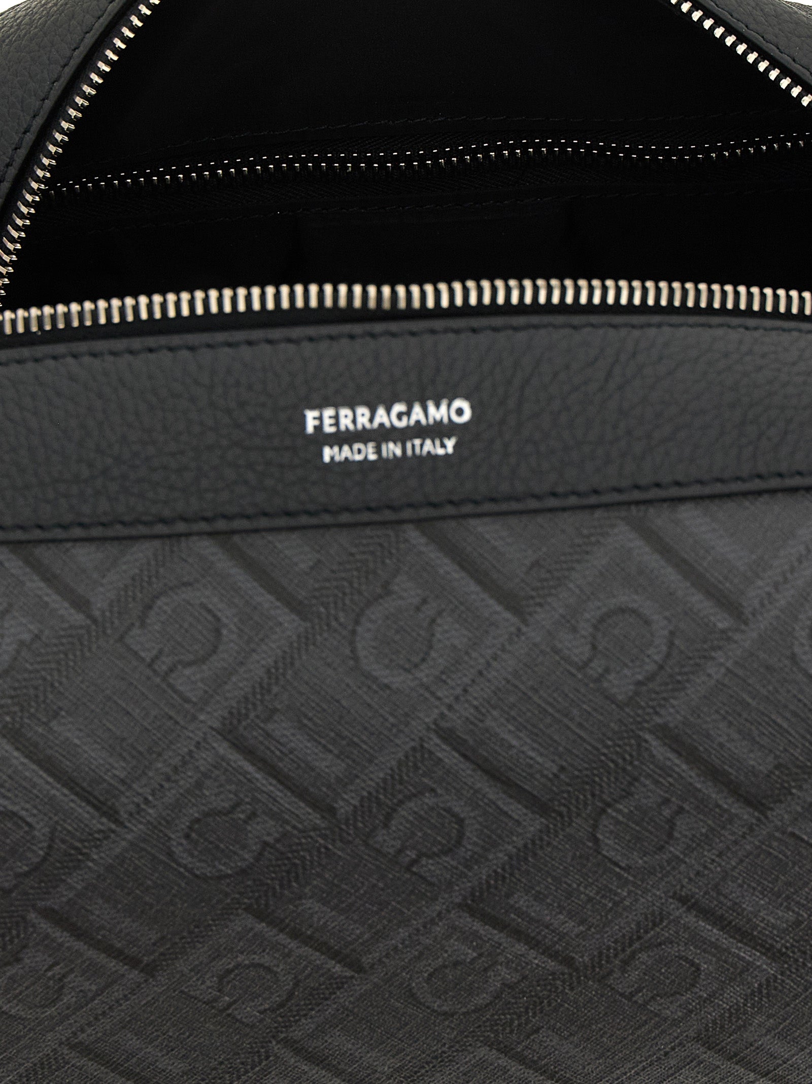 Ferragamo Beauty Dopp Kit