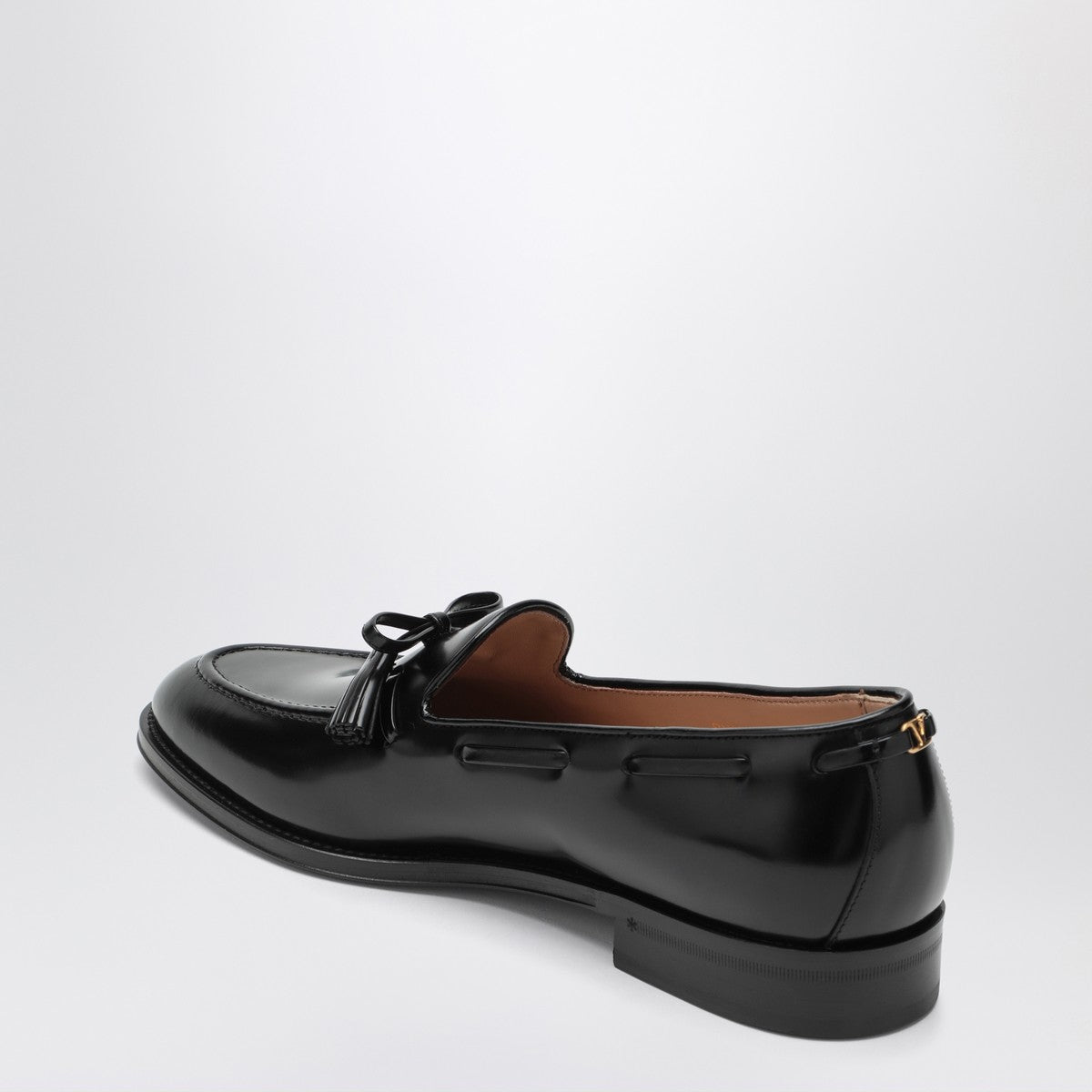 Valentino Garavani Bowshire loafers in black glossy calfskin