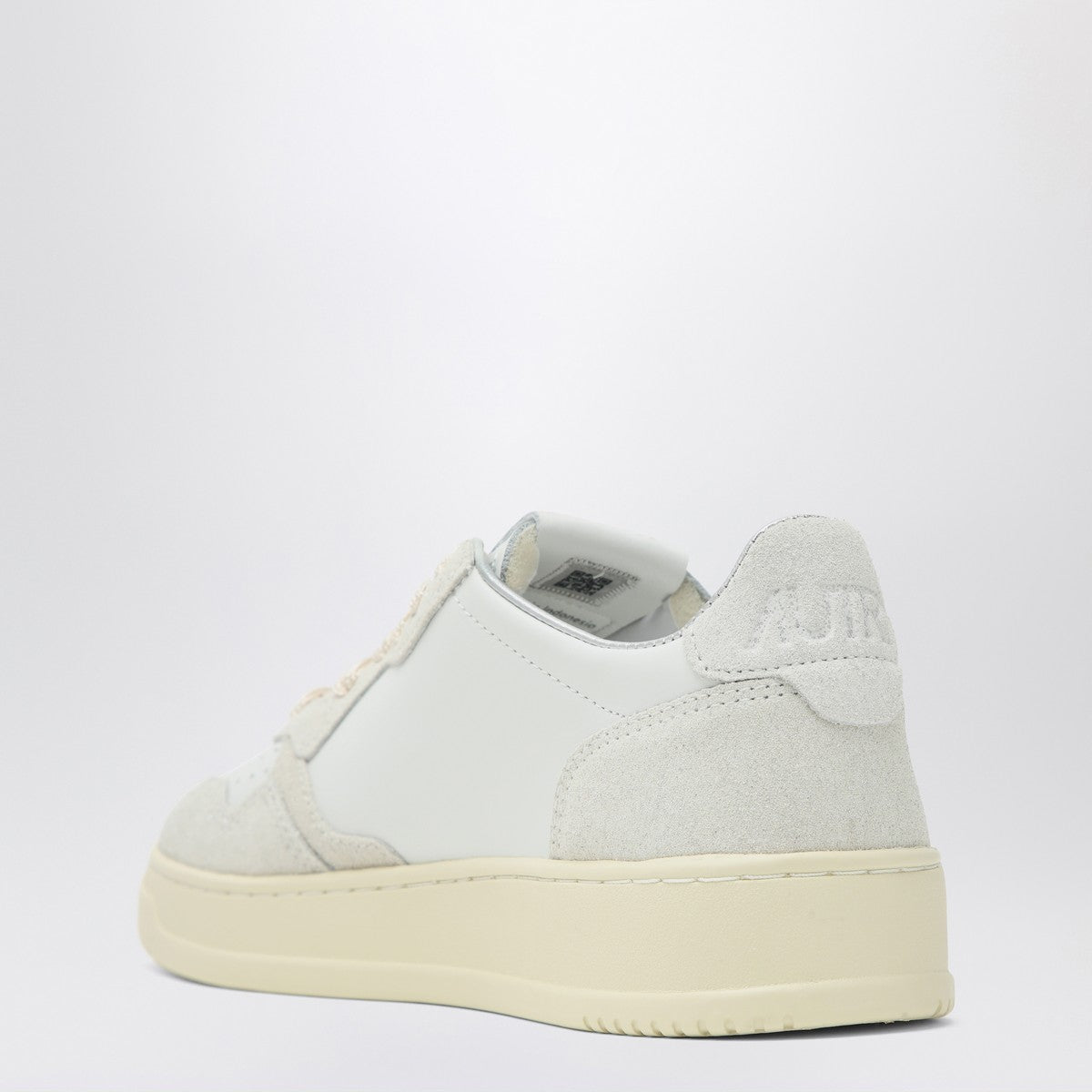 AUTRY Medalist white leather and suede trainer