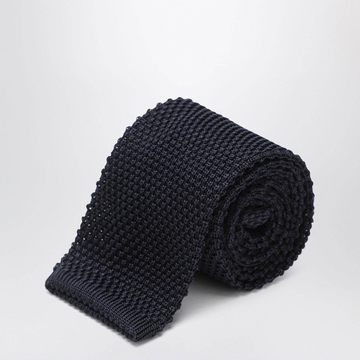 Brunello Cucinelli Navy blue silk knit tie