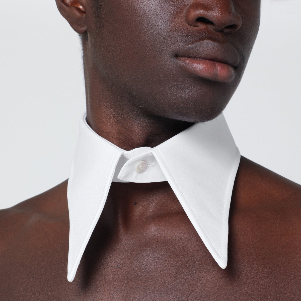 Maison Margiela White cotton pointed collar