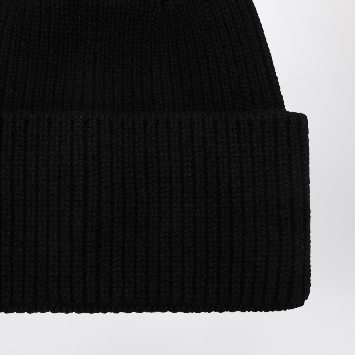 Destin Black wool and cashmere beanie