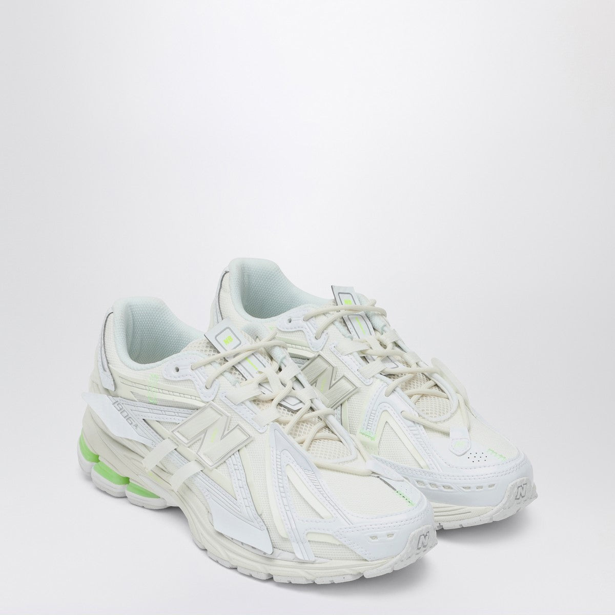 New Balance Sneaker 1906A Tech Explosion white