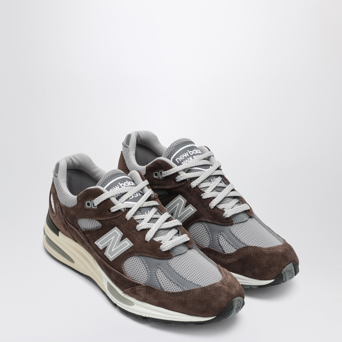 New Balance Made in UK 991v2 sneakers in brown/grey