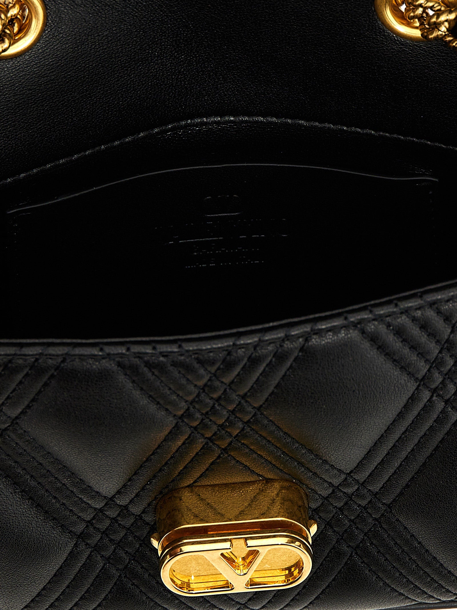 Valentino Garavani Quiltie 67 Shoulder Bag