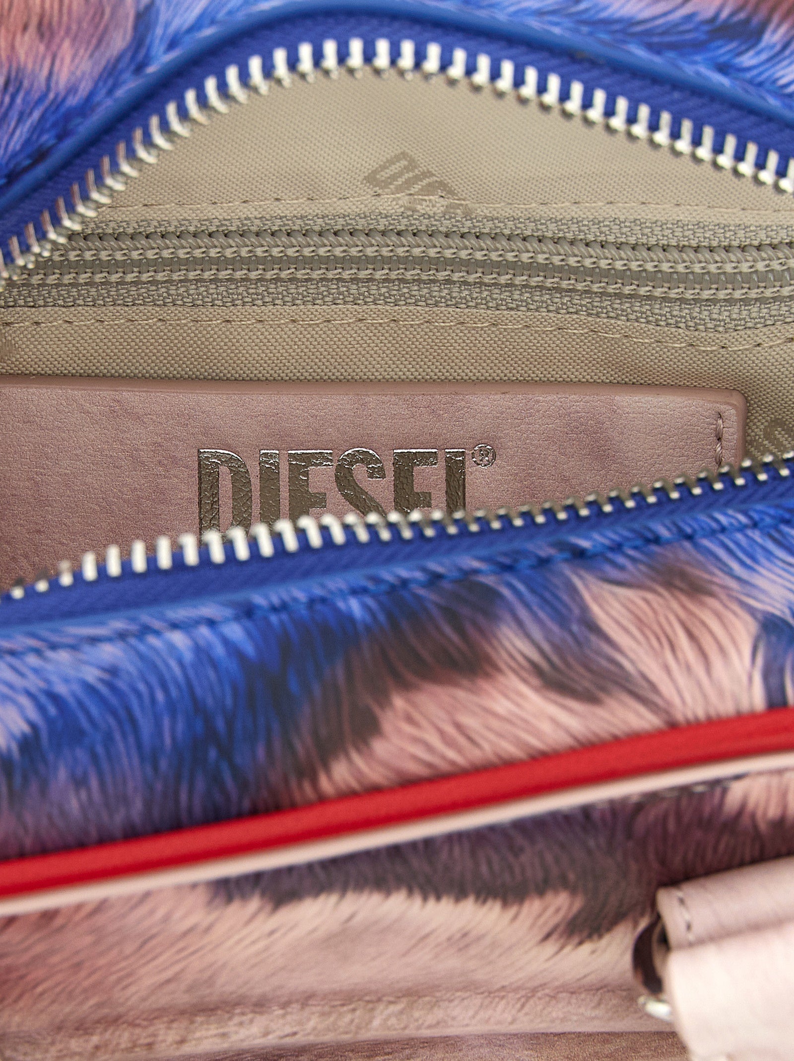 Diesel 1dr Dome Mini Crossbody Bag